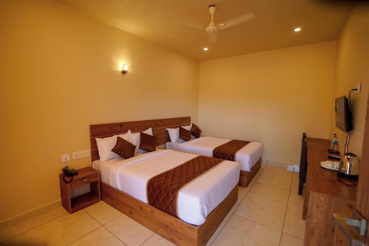 נדומבסרי Kottackal Nature Inn מראה חיצוני תמונה